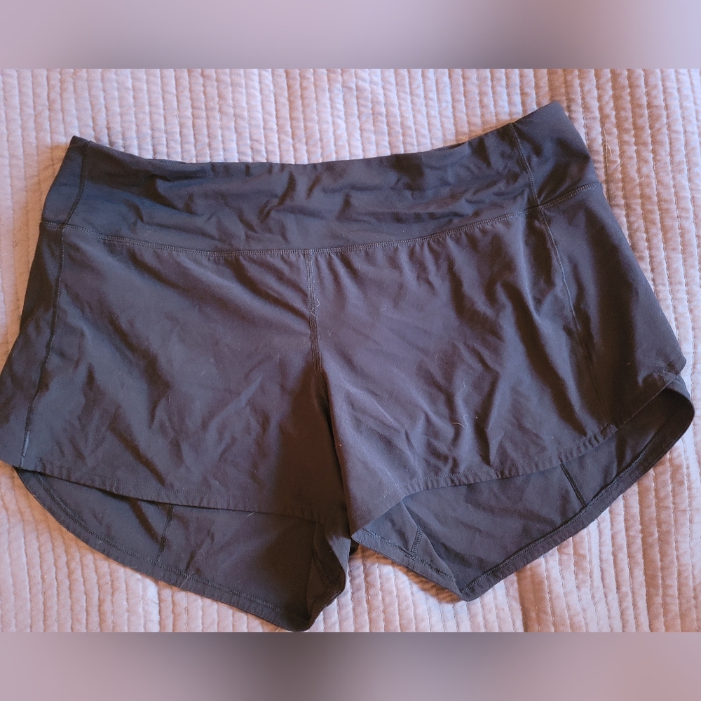 Lululemon Speed Up 4" inseam shorts, black